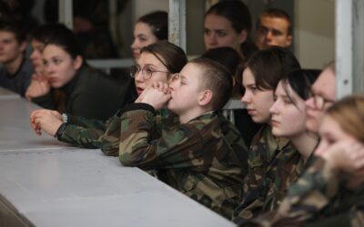 Žiemos atostogas moksleiviai leidžia jaunųjų šaulių stovyklose